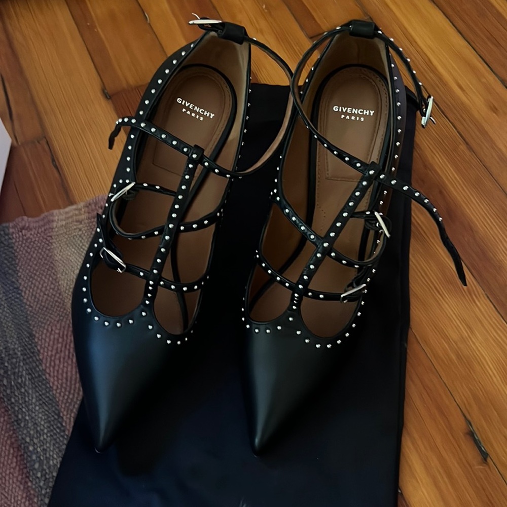 Givenchy Studded Mary Janes heels size 41 -- iconic!